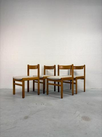 Vintage Eetkamerstoelen H.W. Klein voor Bramin beschikbaar voor biedingen