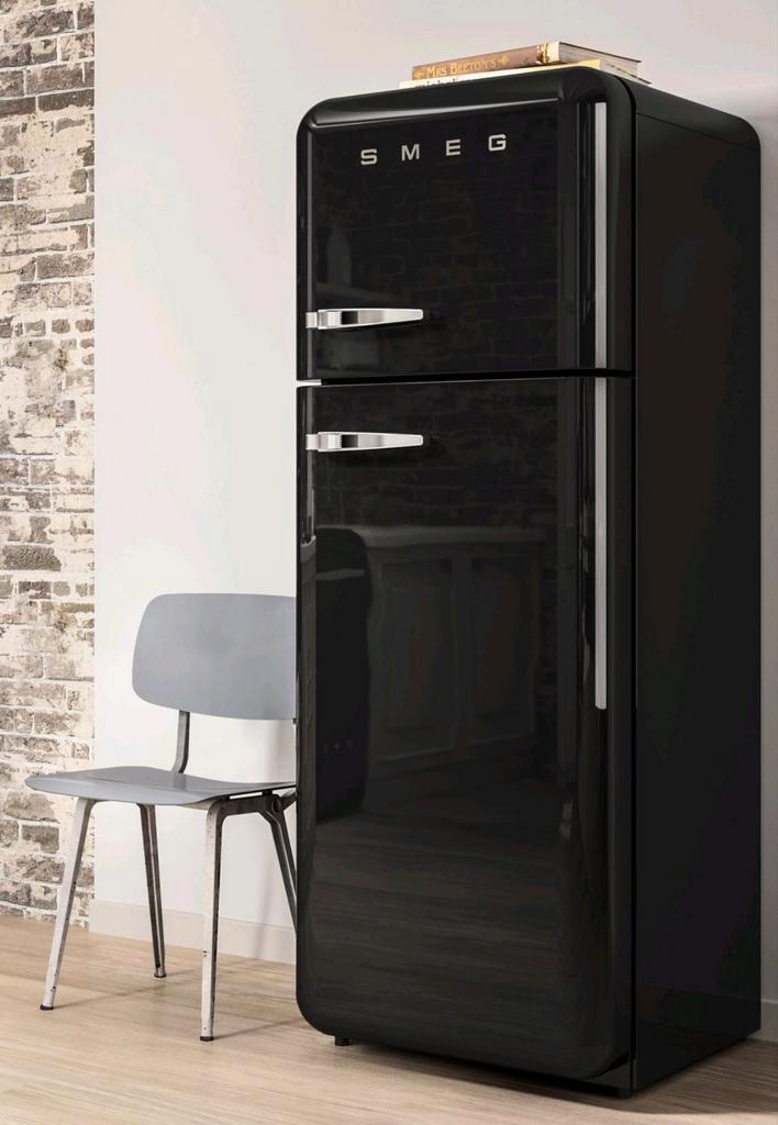 Smeg Koelkast - Retro Design, zwart, Witgoed en Apparatuur, Koelkasten en IJskasten, Zo goed als nieuw, Met vriesvak, 200 liter of meer