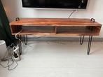 Houten tv meubel. Industrial look., Huis en Inrichting, Kasten | Televisiemeubels, Ophalen, 100 tot 150 cm, Zo goed als nieuw