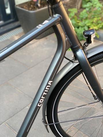 Jongenfiets Cortina beschikbaar voor biedingen