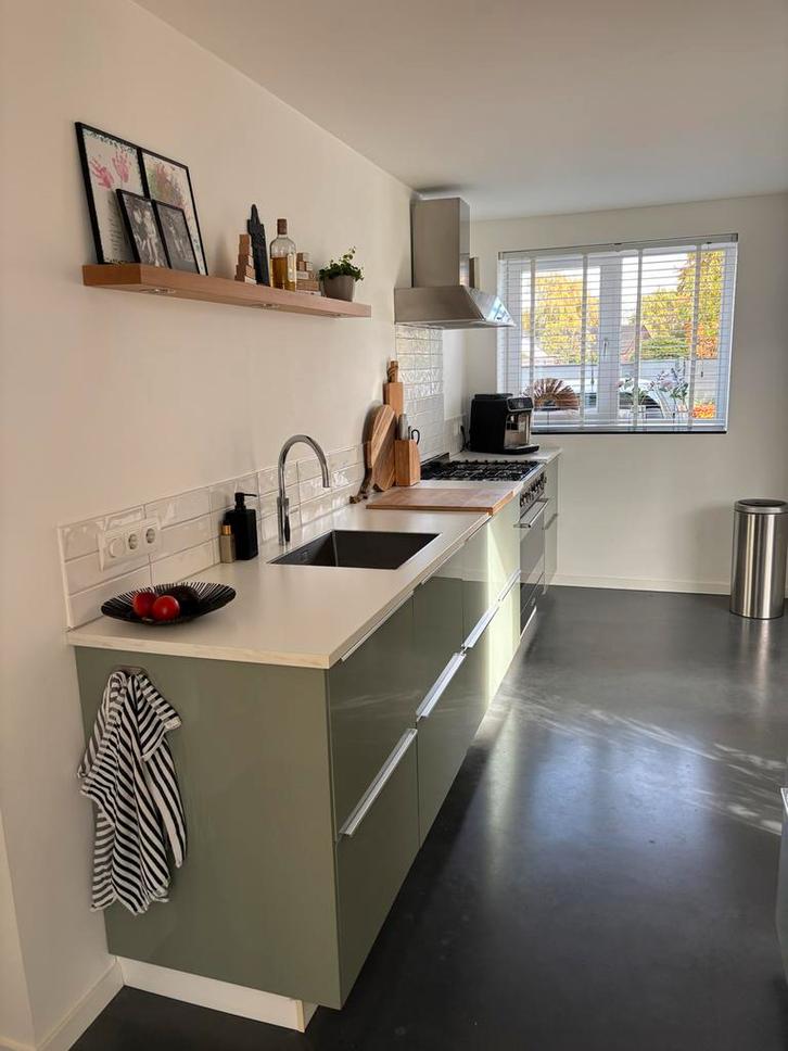 Groene Glans Keuken met Fornuis & Quooker, Huis en Inrichting, Keuken | Complete keukens, Gebruikt, Enkelwandige keuken, Groen