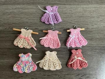 Super leuke jurkjes voor de muis van 12/13 uit de muizen fam beschikbaar voor biedingen