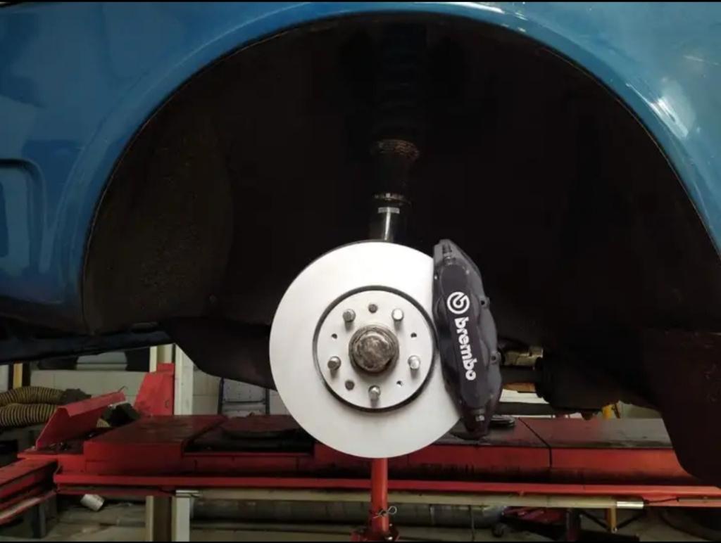 Volvo 240 Brembo voorrem medium upgrade, Ophalen, Nieuw, Volvo