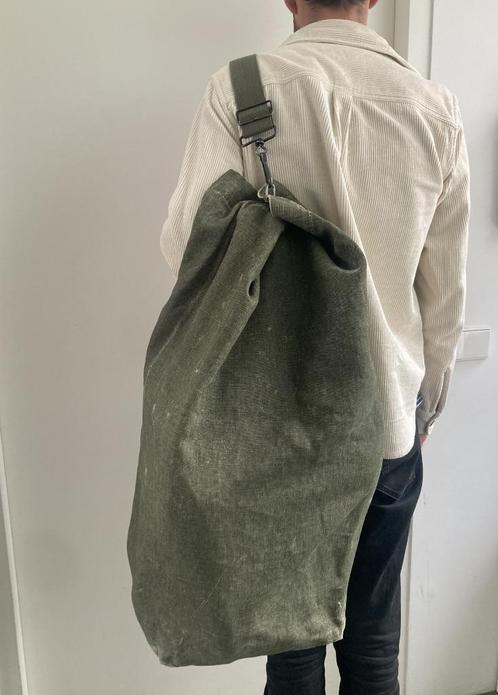 Vintage leger reistas 100 liter | pukkel | ransel, Sieraden, Tassen en Uiterlijk, Tassen | Reistassen en Weekendtassen, Gebruikt