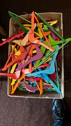 Houten kinder  kleding hangers 109 stuks, Ophalen of Verzenden, Zo goed als nieuw, Jongen of Meisje