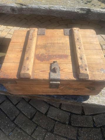 Duits Russische munitie kist 4,5 cm pak kanon huls hulzen beschikbaar voor biedingen