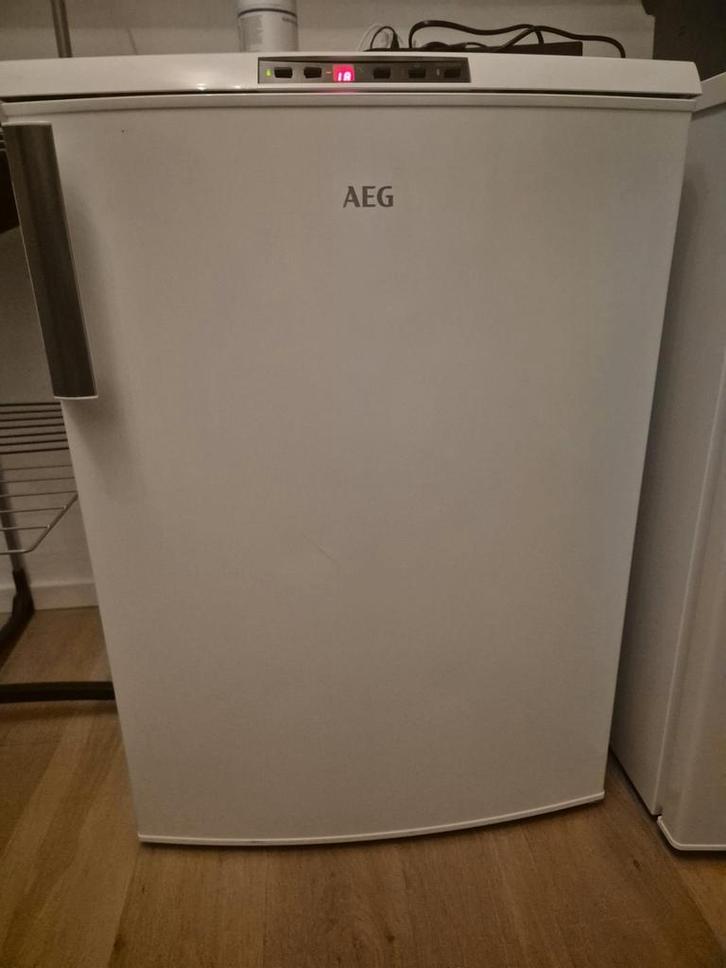 AEG Diepvrieskast - No Frost, 4 Lades, Witgoed en Apparatuur, Koelkasten en IJskasten, Gebruikt, Met aparte vriezer, 200 liter of meer