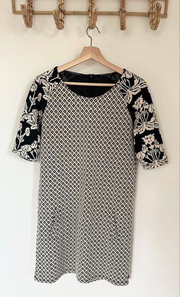 Scotch & Soda Gebreide Jurk beschikbaar voor biedingen