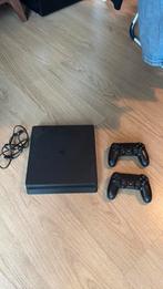 PlayStation 4 slim 2 controllers, Spelcomputers en Games, Spelcomputers | Sony PlayStation 4, Ophalen, 500 GB, Met 2 controllers