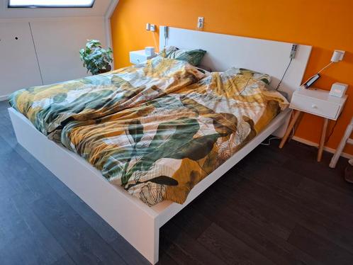 Malm bed 180x200 incl. elektrische bodem, Huis en Inrichting, Slaapkamer | Bedden, Gebruikt, Tweepersoons, 180 cm, 200 cm, Hout