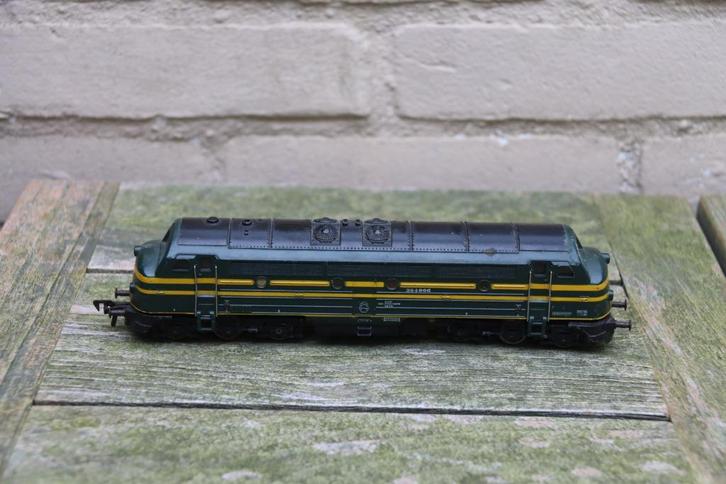 Fleischmann  204006 (1385) met vochtschade, Hobby en Vrije tijd, Modeltreinen | H0, Gebruikt, Locomotief, Gelijkstroom, Fleischmann