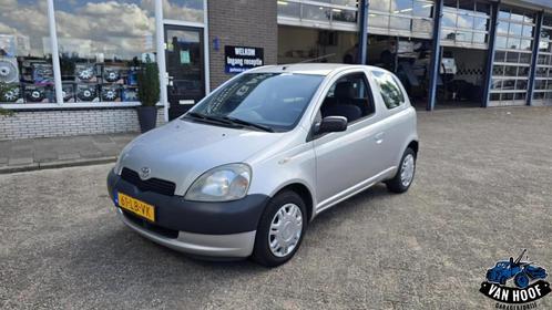 🚗 Toyota Yaris 1.0 VVT-i – Super Betrouwbaar! 🚗, Auto's, Toyota, Bedrijf, Te koop, Yaris, Alarm, Boordcomputer, Radio, Startonderbreker