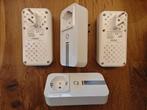 4 powerline adapters met pass-through stopcontact, Computers en Software, Powerlines, Ophalen of Verzenden, Zo goed als nieuw