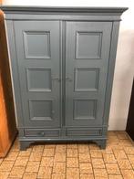 Grijze houten kast, Huis en Inrichting, Kasten | Kledingkasten, Ophalen, 50 tot 100 cm, X, 150 tot 200 cm