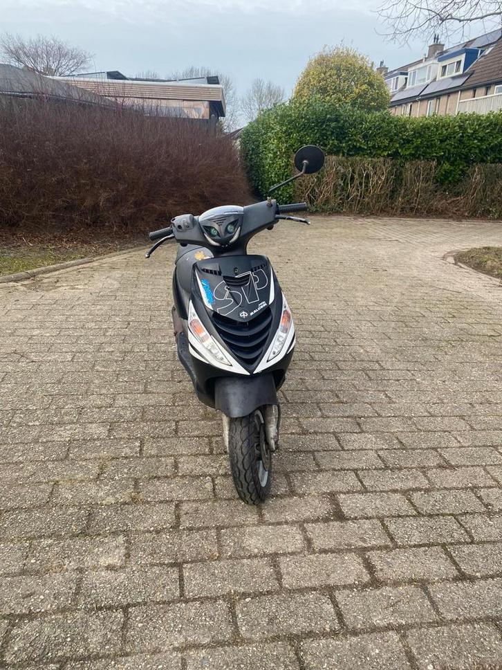 Piaggio zip, Fietsen en Brommers, Scooters | Piaggio, Gebruikt, Zip, Ophalen