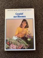 Creatief met Bloemen, Ophalen of Verzenden, Zo goed als nieuw, Lekturama, Overige onderwerpen