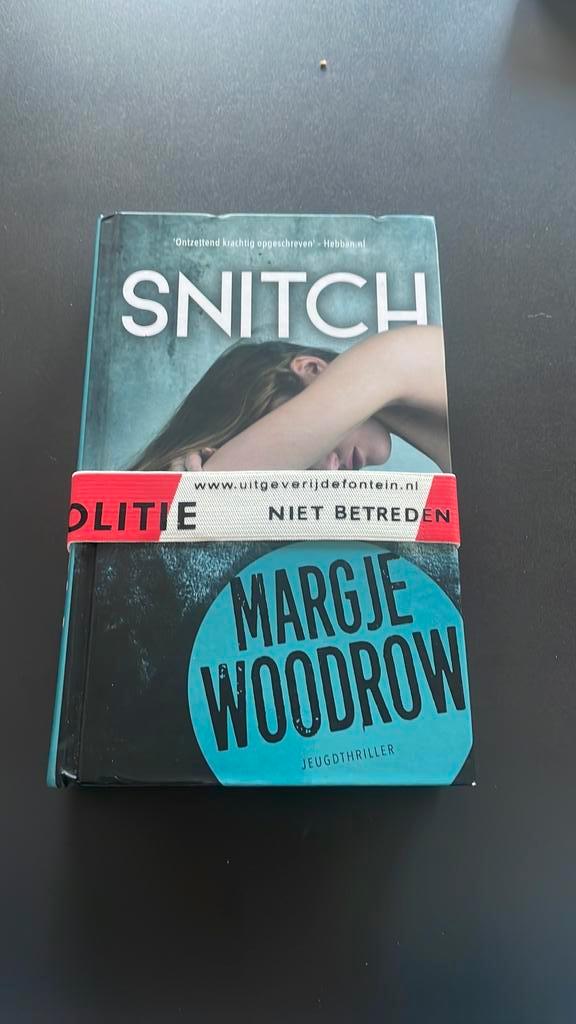 Margje Woodrow - Snitch, Boeken, Kinderboeken | Jeugd | 13 jaar en ouder, Zo goed als nieuw, Ophalen of Verzenden