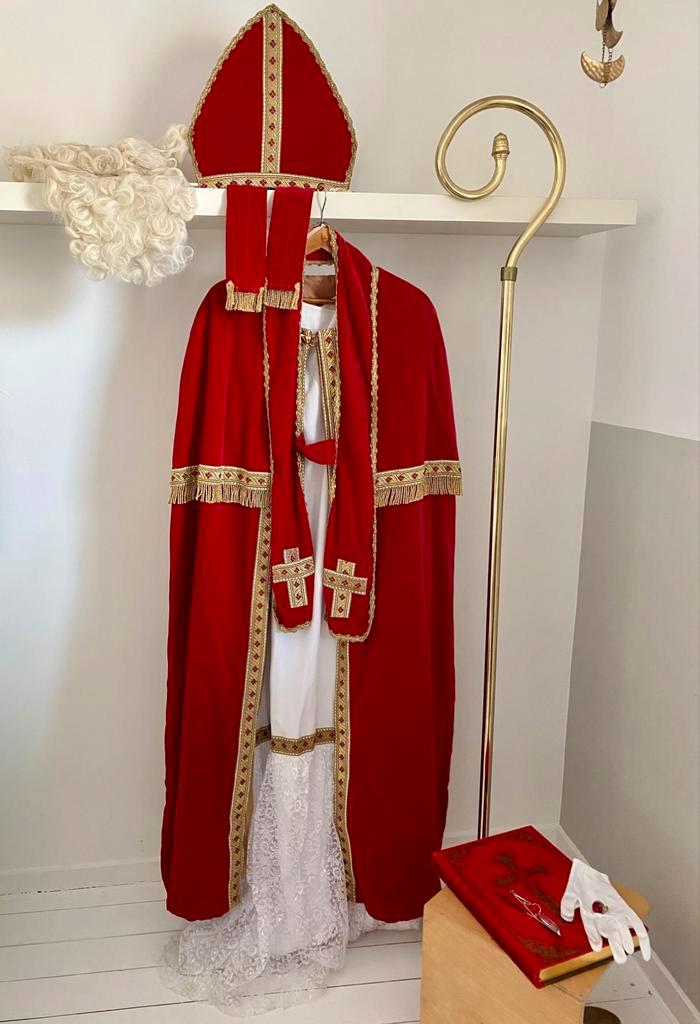 Compleet luxe sinterklaaspak, Diversen, Sinterklaas, Zo goed als nieuw, Ophalen