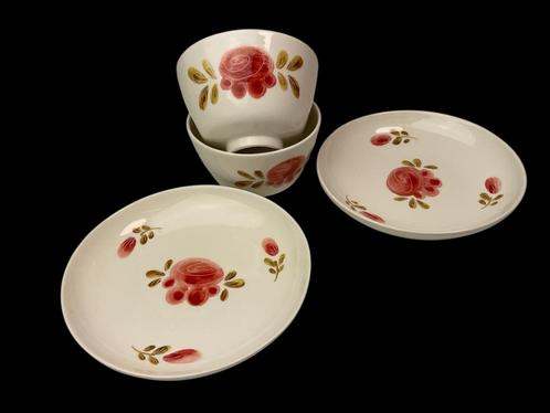 Set Ivana Kobilca koffiekopjes Slovenië Bahor pottery, Verzamelen, Porselein, Kristal en Bestek, Nieuw, Kop en/of schotel, Porselein