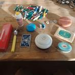 Vintage naaigerei en naaigaren., Ophalen of Verzenden, Gebruikt