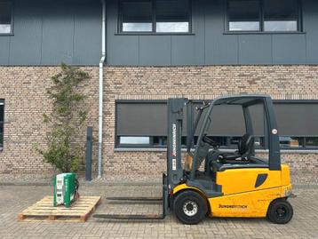 Jungheinrich EFG 425 k-470DZ/SP 2.5 ton Triplex Freelift Sid beschikbaar voor biedingen
