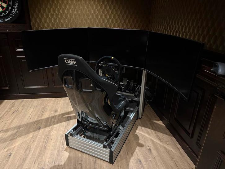 Professionele Simucub & Simtag Race Simulator met PC, Spelcomputers en Games, Virtual Reality, Gebruikt, Pc, Controller, Ophalen
