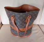 Unieke Vintage Louis Vuitton Bucket Bag, Sieraden, Tassen en Uiterlijk, Tassen | Damestassen, Ophalen of Verzenden, Zo goed als nieuw