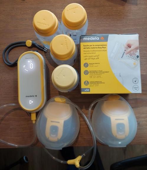 Medela freestyle hands-free borstkolf, Kinderen en Baby's, Babyvoeding en Toebehoren, Zo goed als nieuw, Borstkolf, Ophalen of Verzenden