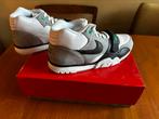 Nike Air Trainer Chlorophyl 2021 maat 44, Ophalen of Verzenden, Nieuw, Zwart