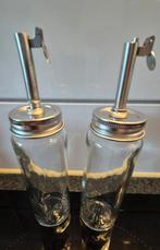 Olie / azijn 2 flesjes € 3 p.st. samen € 5.00, Ophalen of Verzenden, Zo goed als nieuw