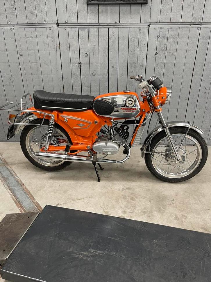 Oranje Watergekoelde Zundapp, Fietsen en Brommers, Brommers | Zundapp, Overige modellen, Ophalen