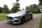 Mercedes-Benz A-Klasse 250 e Premium Plus AMG | Pano | 360 g, Auto's, 12 maanden, Gebruikt, Plug-in hybride, Bedrijf