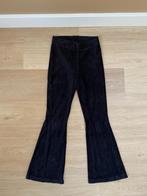 Flare legging / broek van fluweel rib, Noisy May, maat XS, Kleding | Dames, Broeken en Pantalons, Zwart, Ophalen of Verzenden