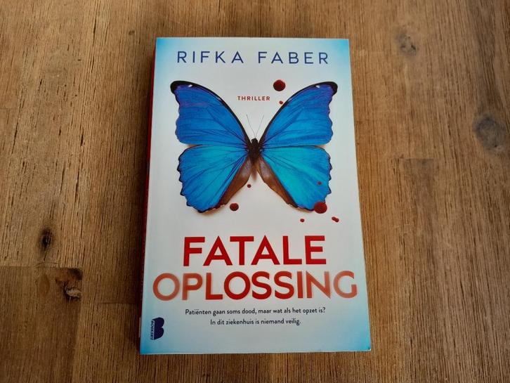 Rifka Faber/ Fatale oplossing, Boeken, Thrillers, Gelezen, Ophalen of Verzenden