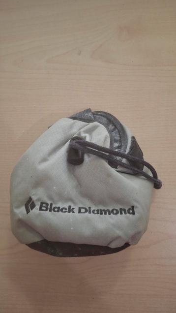 Black Diamond Pofzak + Magnesium beschikbaar voor biedingen