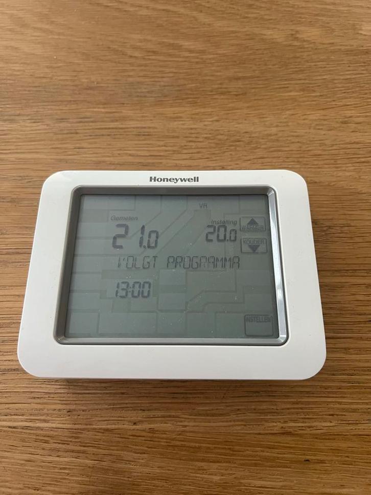 Honeywell Chronotherm Touch Aan/Uit Thermostaat, Doe-het-zelf en Verbouw, Thermostaten, Gebruikt, Ophalen