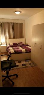 rent a room with address only for girls, Huizen en Kamers, Amsterdam