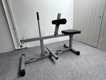 Body - Solid Seated Calf Raise Machine beschikbaar voor biedingen