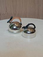 Twee fluit ketels poppenhuis/Barbie, Ophalen of Verzenden, Gebruikt, Poppenhuis