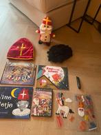 Mijter sinterklaas sint piet nieuw knuffel schmink boek dvd, Diversen, Sinterklaas, Ophalen of Verzenden, Zo goed als nieuw
