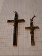 2 vintage kruisjes, Verzenden, Gebruikt, Christendom | Katholiek