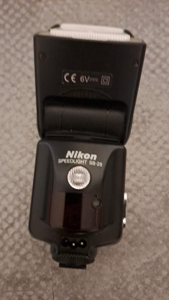 Nikon SB 28, Audio, Tv en Foto, Fotografie | Flitsers, Gebruikt, Nikon, Ophalen of Verzenden