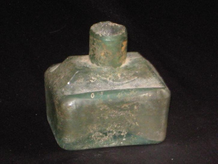 Bodemvondst Victorian Inktpotje Iriserend Ca.1890, Antiek en Kunst, Antiek | Glas en Kristal, Ophalen