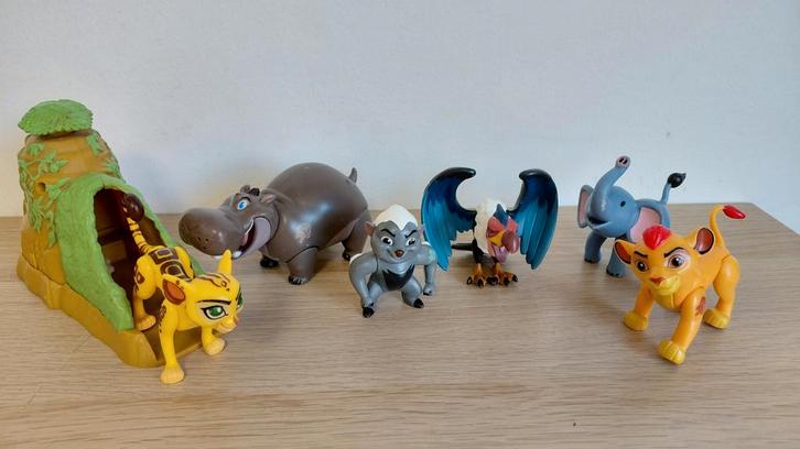 Disney lion guard speelset, Verzamelen, Disney, Zo goed als nieuw, Beeldje of Figuurtje, Ophalen of Verzenden