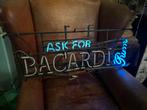 Oude neon barcardi reclame defect, Verzamelen, Merken en Reclamevoorwerpen, Ophalen, Gebruikt, Lichtbak of (neon) lamp