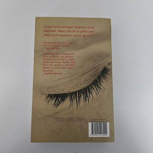 S.J. Watson - Voor ik ga slapen, Boeken, Thrillers, Zo goed als nieuw, Nederland, Ophalen of Verzenden