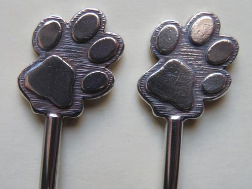 2 stuks lepeltjes Hondenpootjes afdruk / hond, Antiek en Kunst, Antiek | Bestek, Verzenden