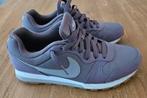 Nike dames sneakers paars maat 40 (valt als 38), Ophalen of Verzenden, Zo goed als nieuw, Overige kleuren, Sneakers of Gympen