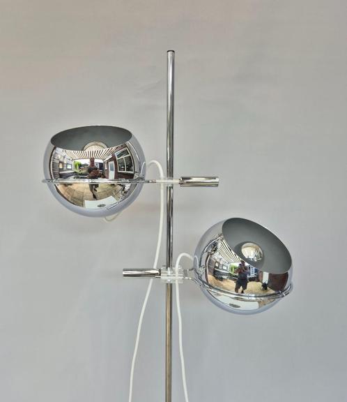 Vintage vloerlamp - Gepo Napoli - Jaren 70, Huis en Inrichting, Lampen | Vloerlampen, Zo goed als nieuw, 100 tot 150 cm, Metaal