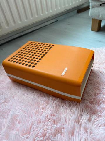 Vintage Philips Platenspeler beschikbaar voor biedingen